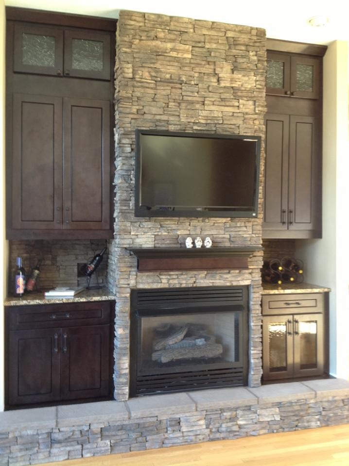 Living Room wall unit/Entertainment Center Contemporary Living Room