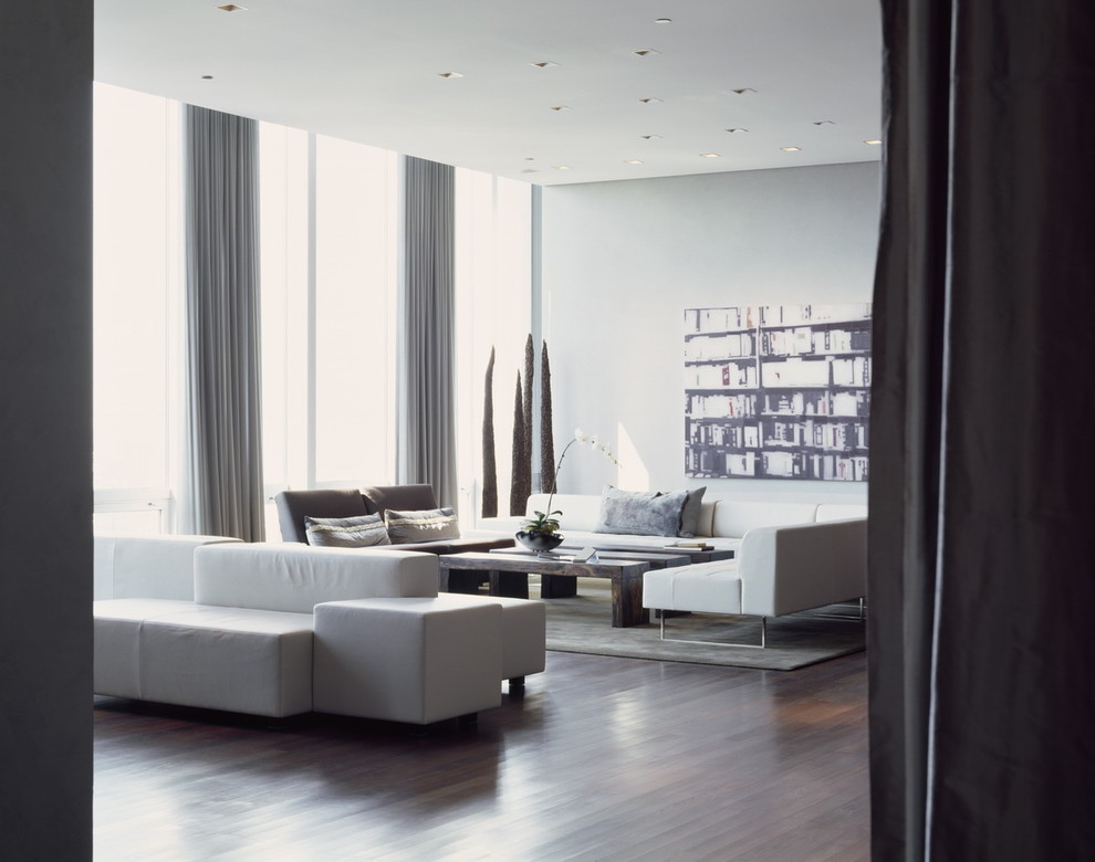 Example of a trendy living room design in Chicago