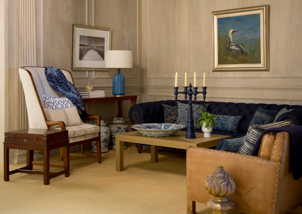 Imagen de salón para visitas cerrado clásico pequeño sin chimenea y televisor con paredes beige, moqueta y suelo beige