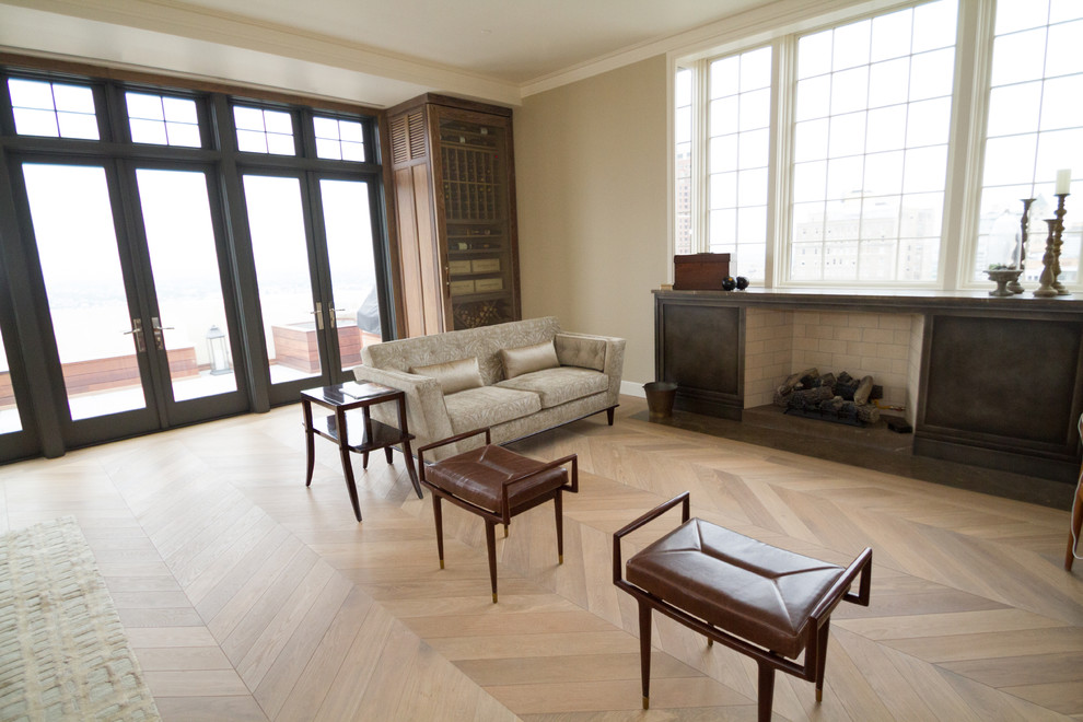 Foto di un soggiorno moderno con parquet chiaro