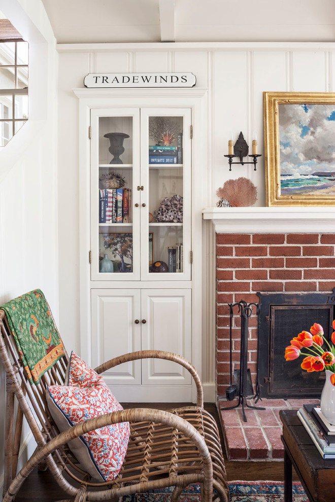 Inspiration for a coastal living room remodel in Orange County
