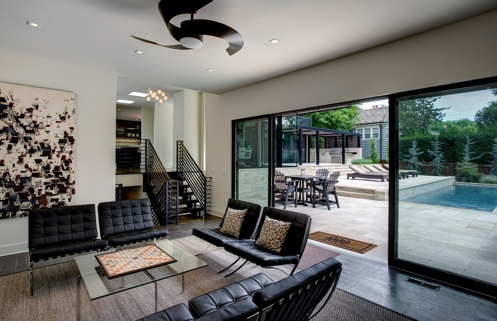 Photo of a contemporary formal living room in Kansas City.