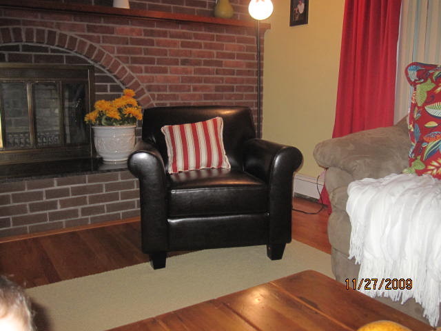 Living room - eclectic living room idea in Bridgeport