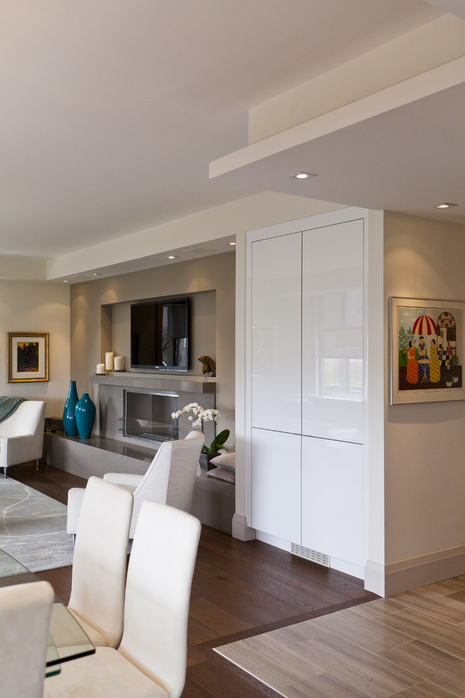 Luxurious Condo Living Room - Contemporary - Living Room - Toronto - by