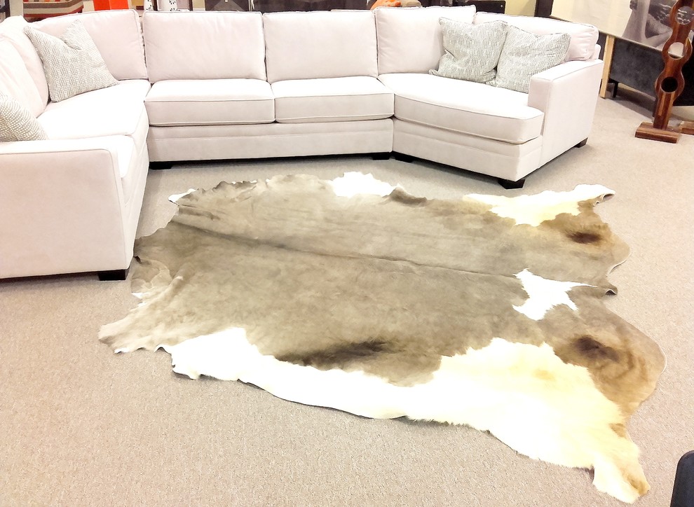 Luxury Cowhide Rug / 6'9" x 7'7" / Handmade / Imported from Europe