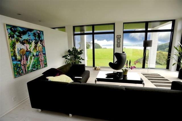 Trendy living room photo in Esbjerg