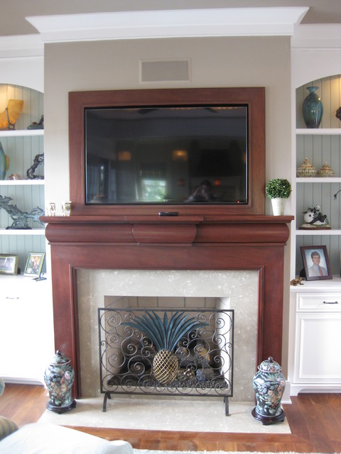 Mahogany Fireplace - Traditional - Living Room - Charleston - by Sea Island  Builders LLC | Houzz
