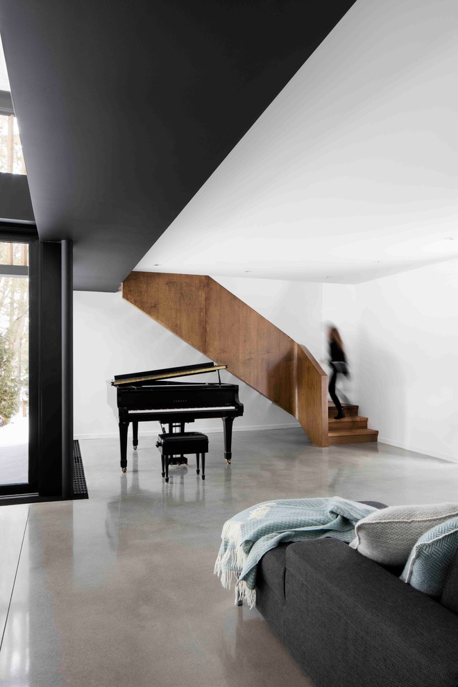 Example of a minimalist living room design in Montreal