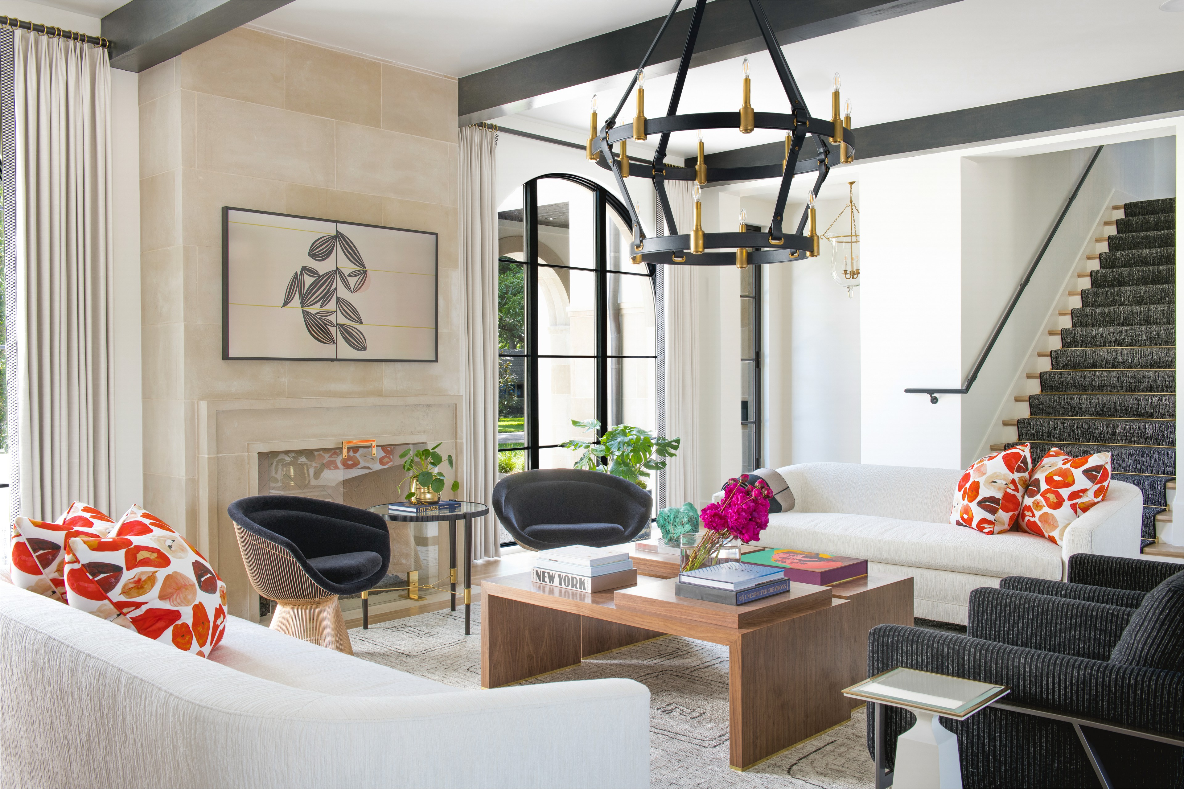 地中海スタイルのおしゃれなリビングのインテリア実例画像 21年9月 Houzz ハウズ