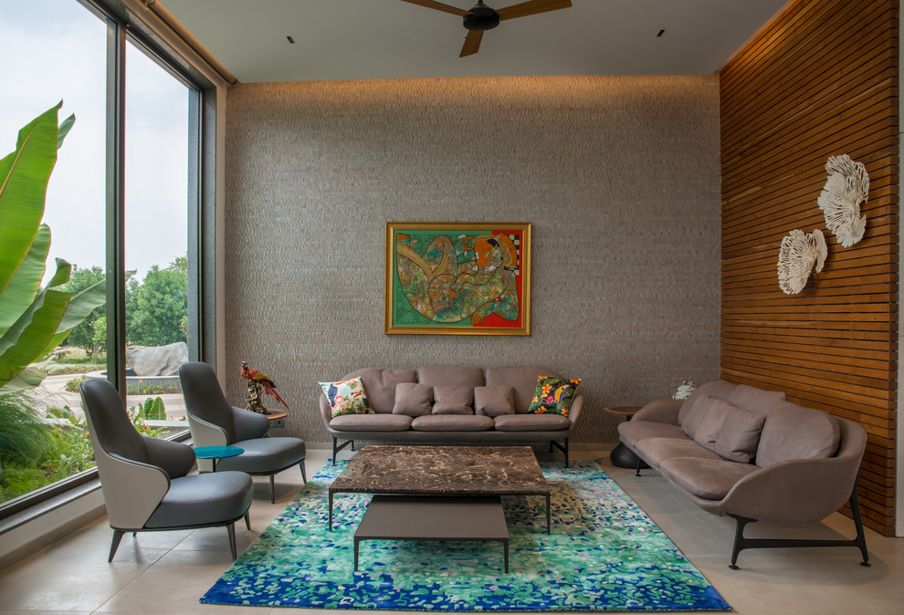 Esempio di un soggiorno design chiuso e di medie dimensioni con sala formale e pavimento beige