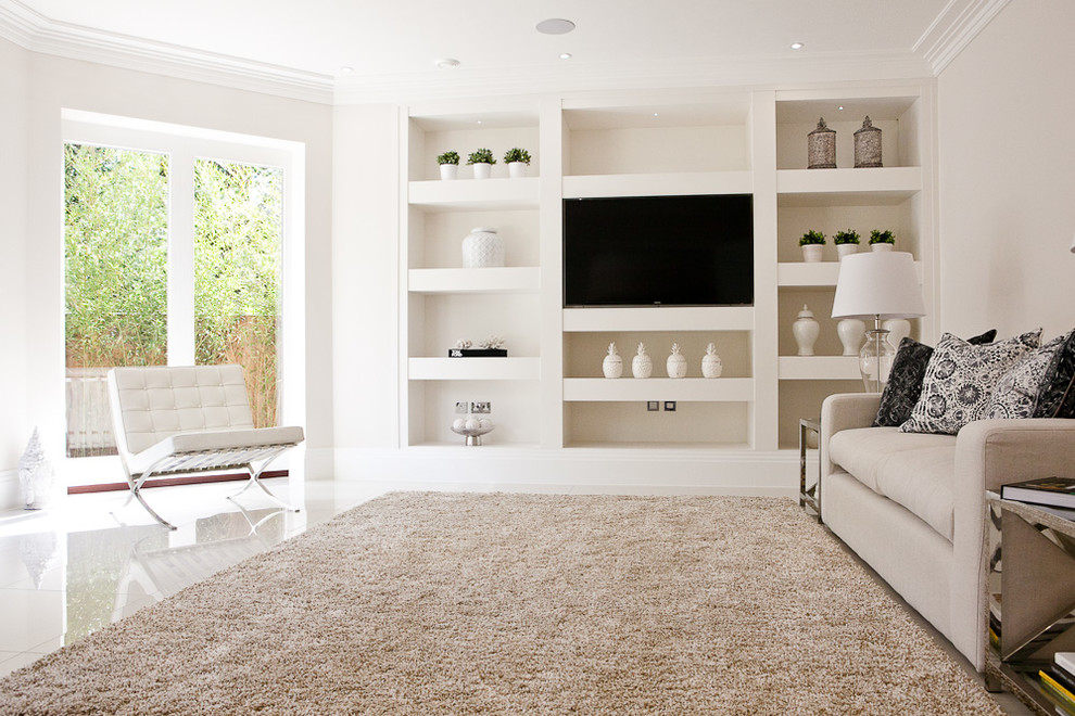 Contemporary living room in Berkshire.