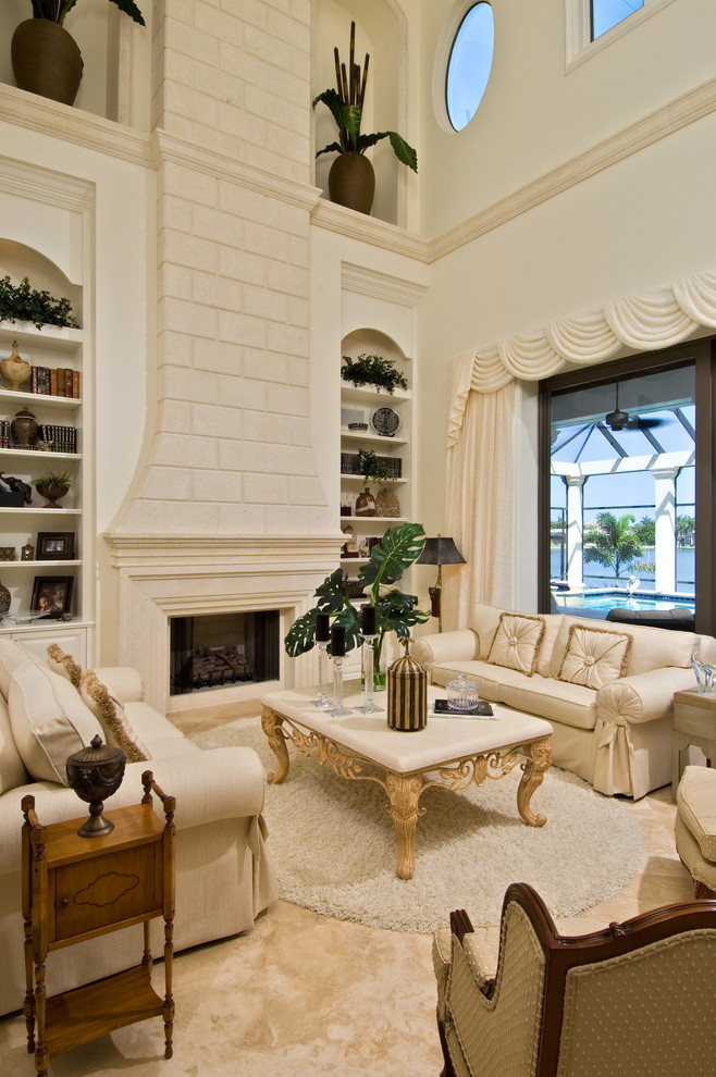 Modelo de salón tropical con paredes blancas, todas las chimeneas y alfombra