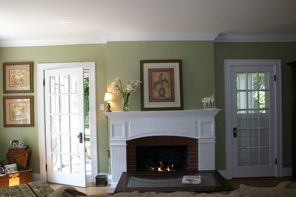 Marshall Place A ster Groves Historic Home Country Living Room