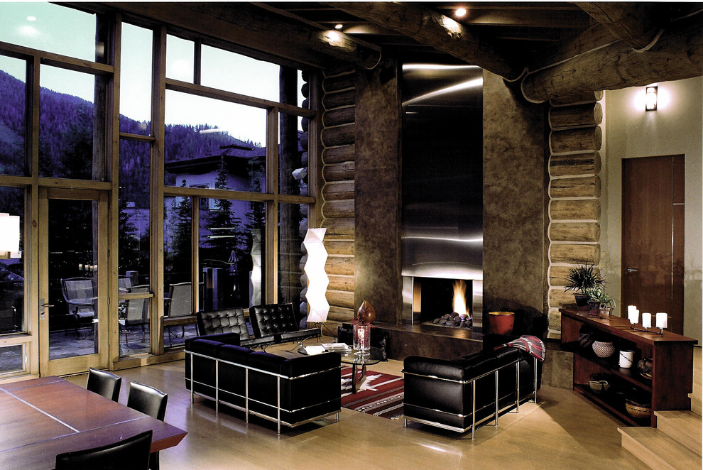 Imagen de salón abierto moderno de tamaño medio sin televisor con suelo de bambú, todas las chimeneas y marco de chimenea de metal