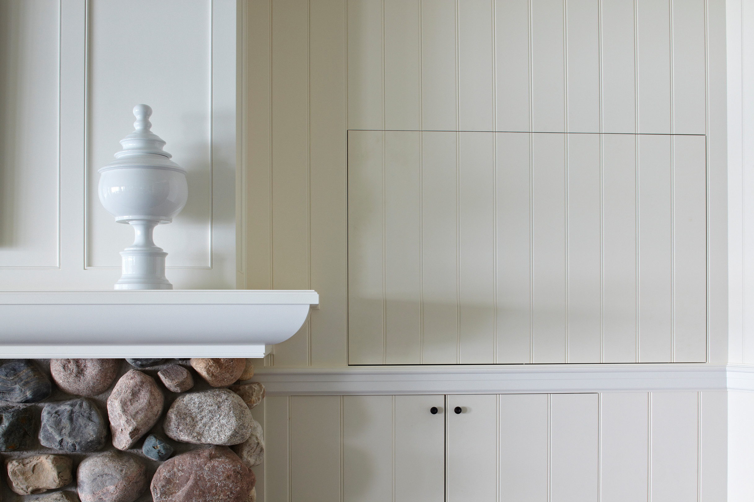 Michigan Summer Home - Traditional - Living Room - Chicago - by Tom  Stringer Design Partners | Houzz