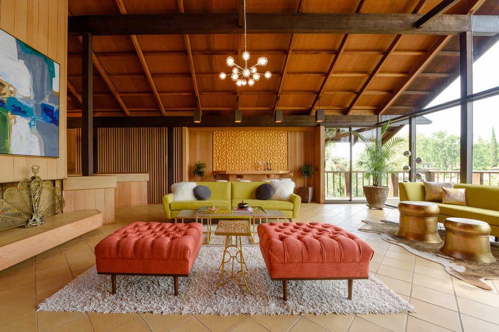 Living room - 1960s living room idea in Sacramento