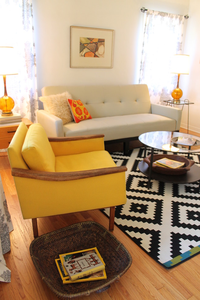 Play With Pattern: 5 Easy Decorating Ideas For Your Living Room