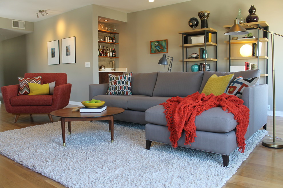 Design ideas for a retro living room in Los Angeles.
