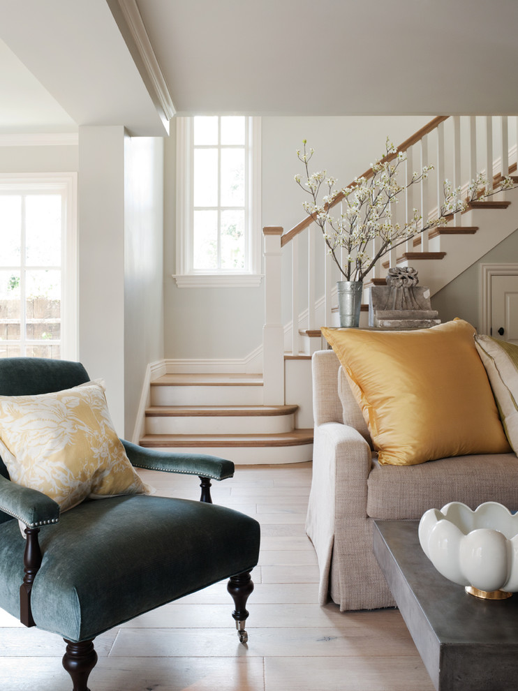 Elegant living room photo in San Francisco