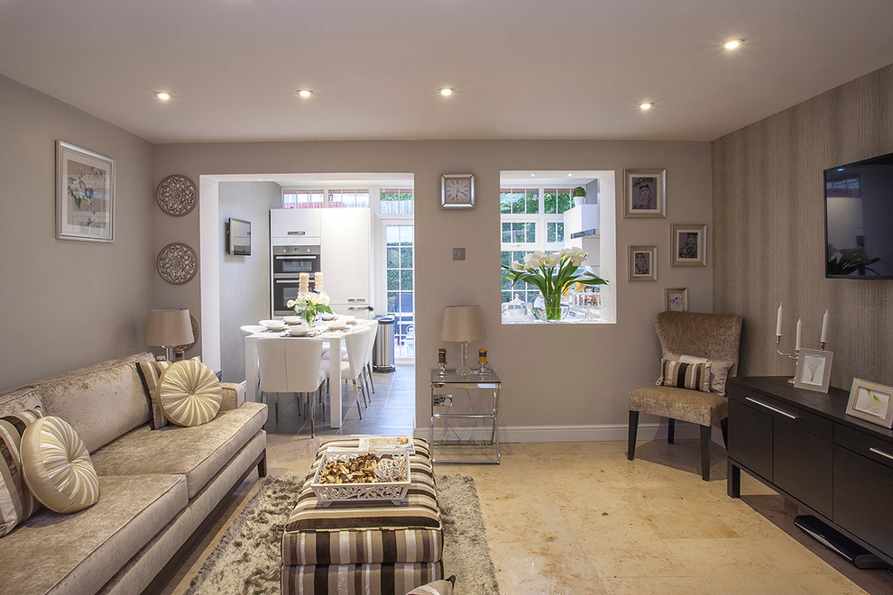 Living room - living room idea in London