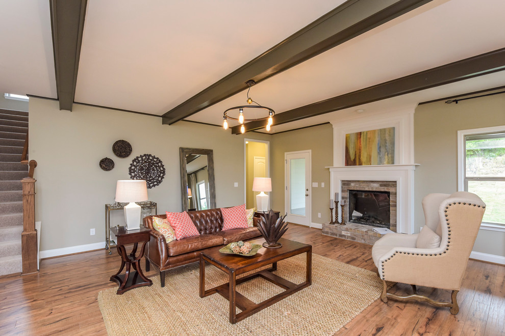 Model Home at Turnberry Highland Contemporary Living Room