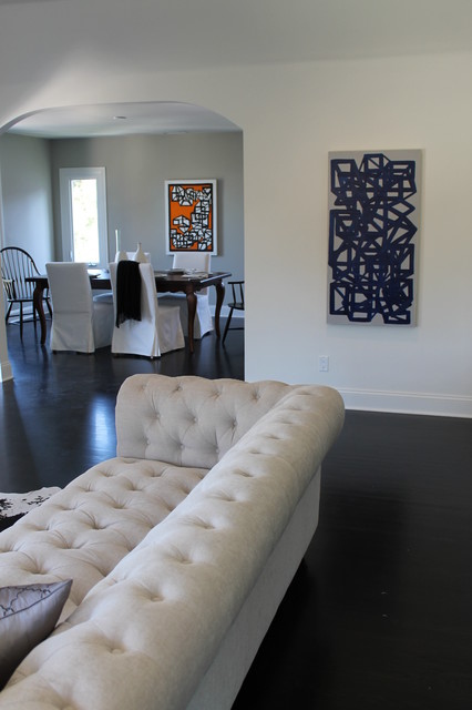 Modern Abstract Art and Linen Chesterfield Sofa - Eclectic - Living Room -  Los Angeles - by Madison Modern Home | Houzz IE