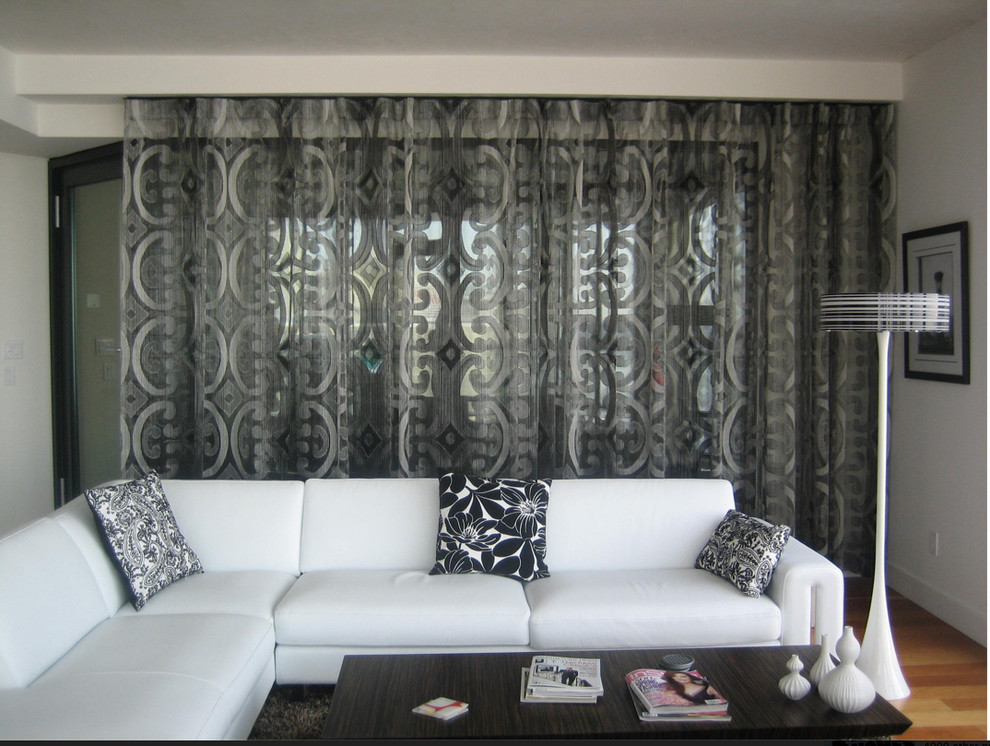 Example of a minimalist living room design in Edmonton
