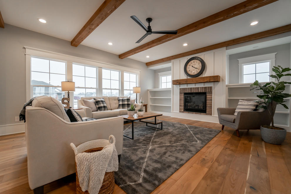 Modern Farmhouse Valparaiso Farmhouse Living Room Chicago by