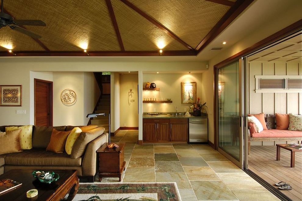 Inspiration for a timeless living room remodel in Hawaii