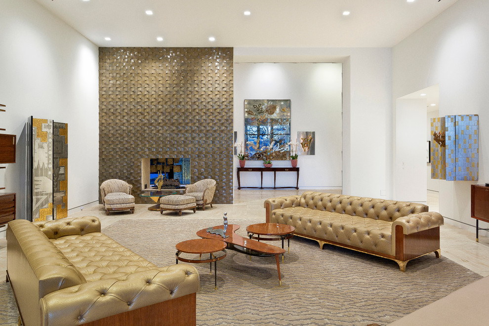 Diseño de salón contemporáneo extra grande con paredes blancas, chimenea de doble cara y suelo beige