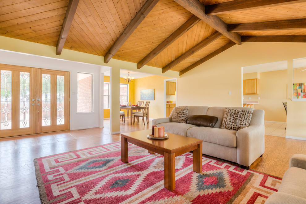 Mountain & City Views 12804 Hugh Graham NE, ABQ, NM Home Staging Photos Traditional Living