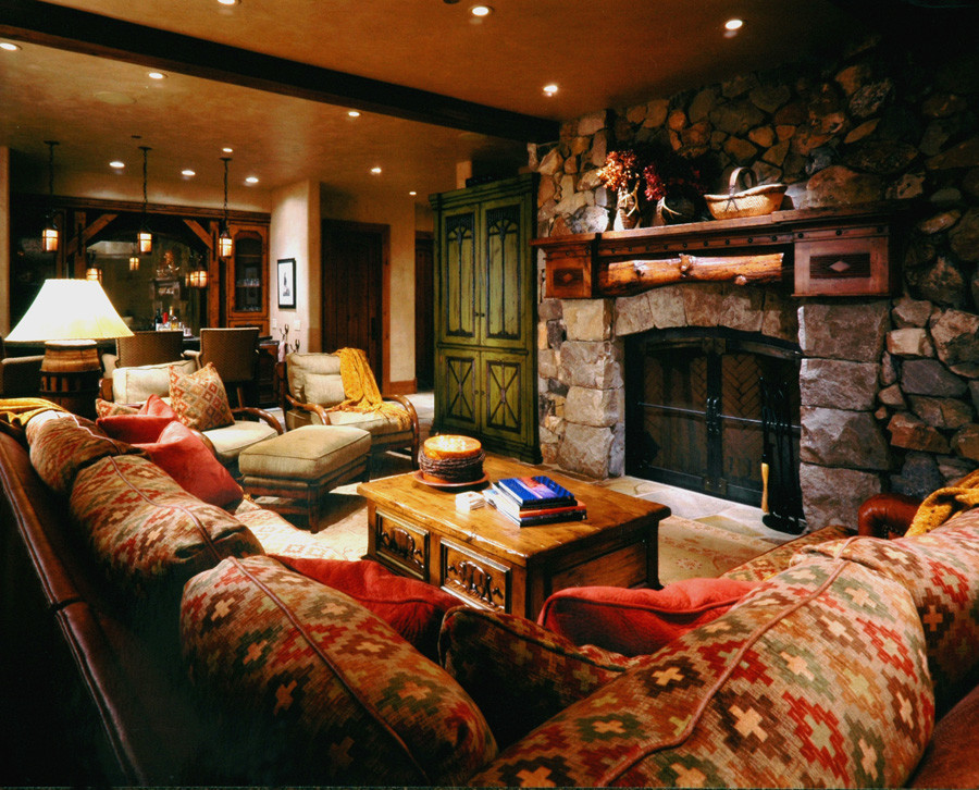 Example of a mountain style living room design in Salt Lake City