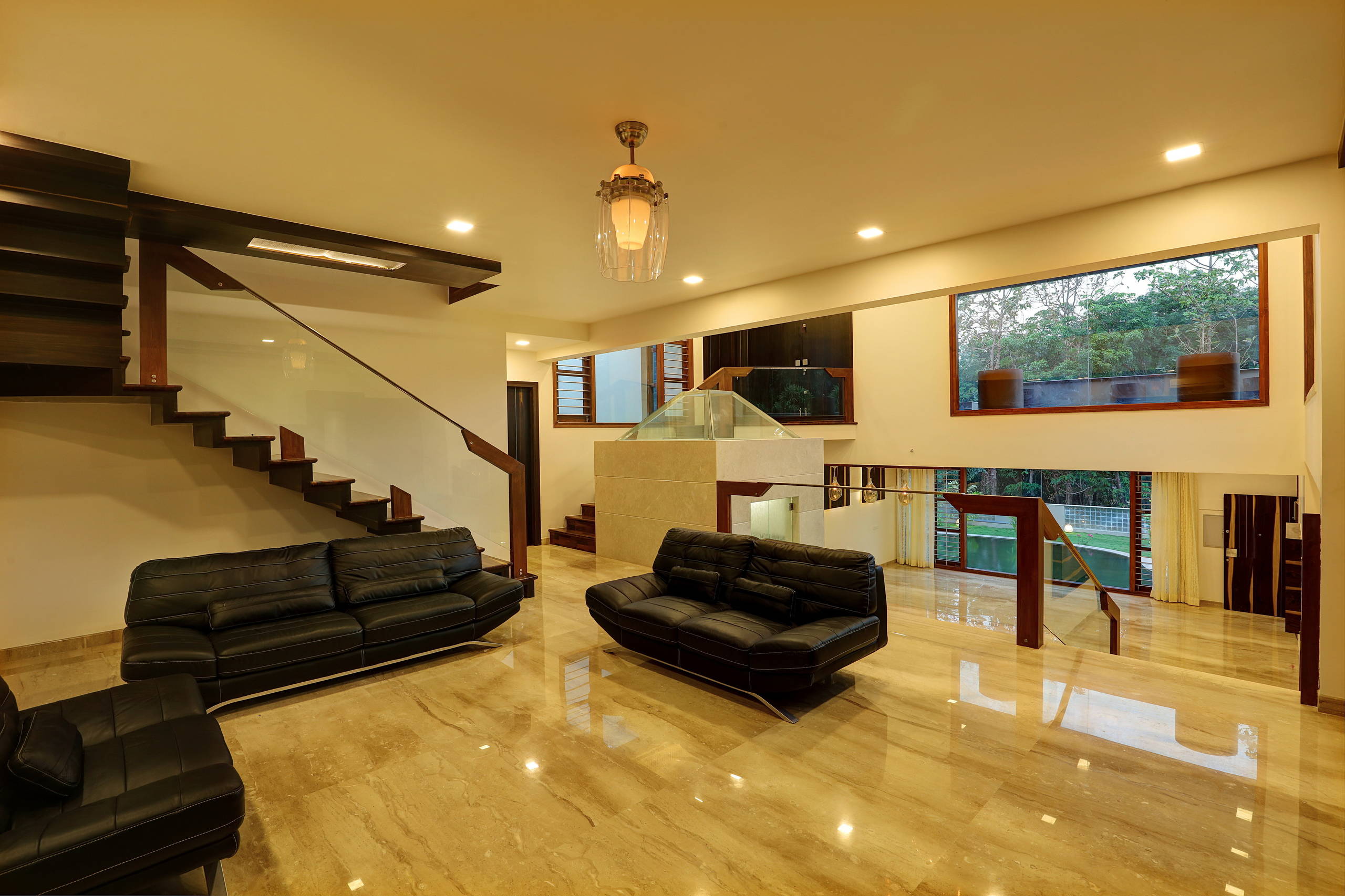 MR. UNNI RESIDENCE, Palakkad - Modern - Living Room - Bengaluru - by ALEX  JACOB ARCHITECT | Houzz
