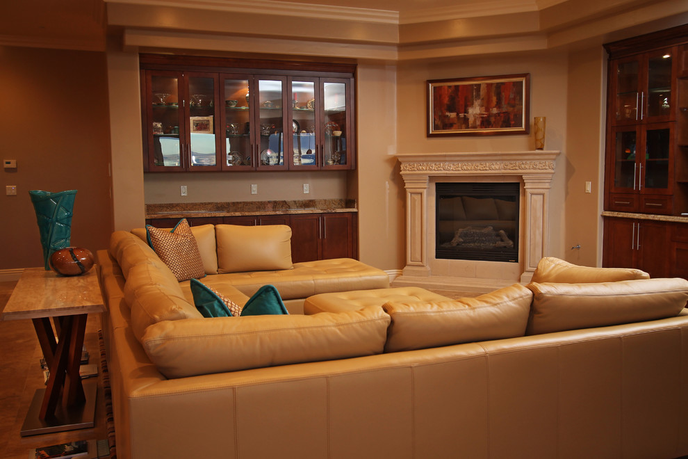 Inspiration for a timeless living room remodel in Las Vegas
