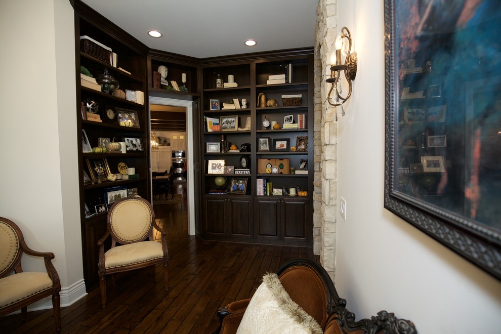 Music Room & Library Traditional Living Room Chicago by Meyer