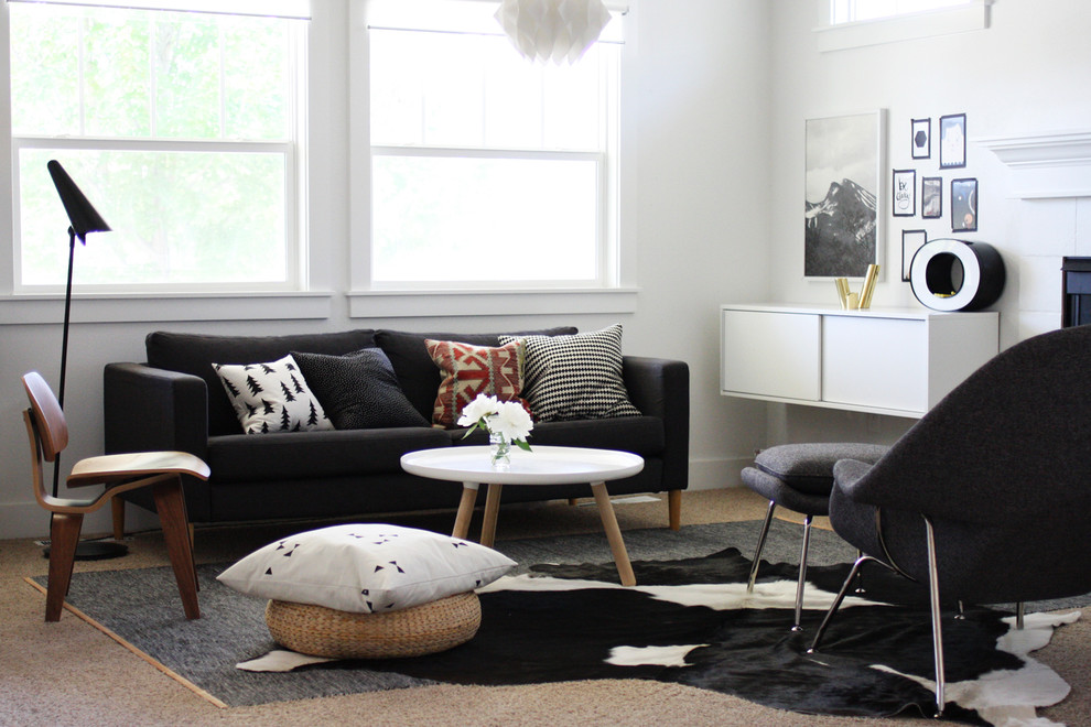 Inspiration for a modern living room in Boise.
