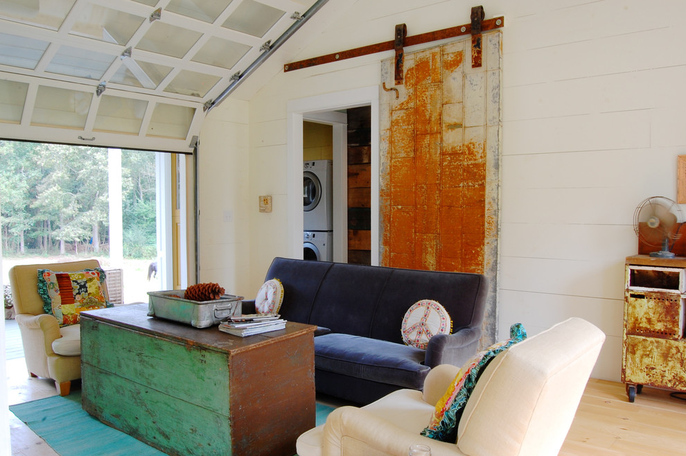 Cottage living room photo in New York