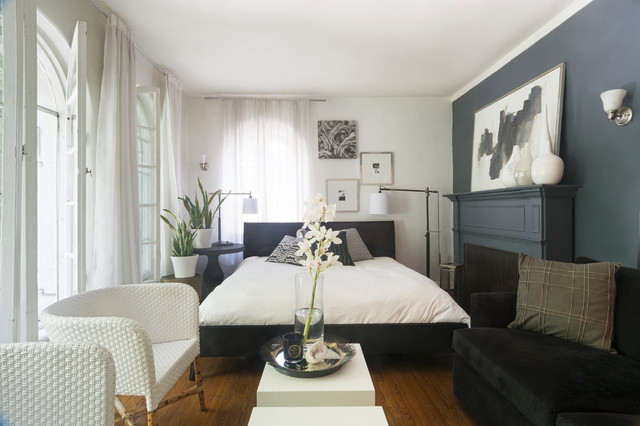 My Houzz: A 550-Square-Foot Studio Gets High-Contrast Style