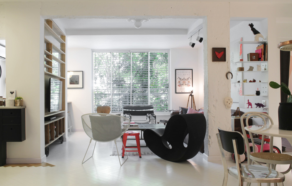Свежая идея для дизайна: гостиная комната в стиле лофт - отличное фото интерьера