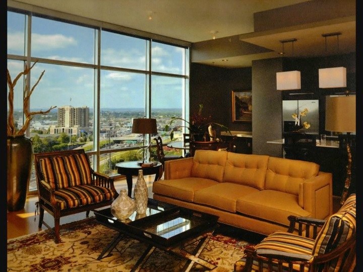 Inspiration for a timeless living room remodel in Nashville