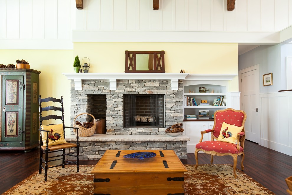 Design ideas for a classic living room in Grand Rapids with yellow walls.