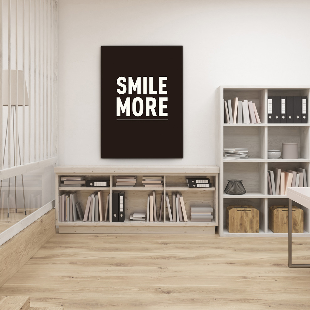 Inspiration för ett mellanstort minimalistiskt allrum med öppen planlösning, med vita väggar och ljust trägolv