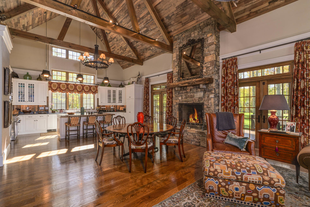 Example of a mountain style living room design in Boston