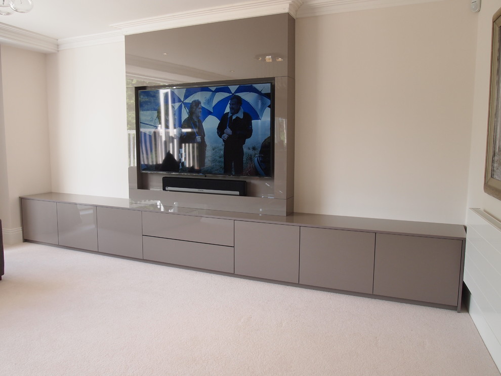 North London Av Cabinets And False Chimney Breast Modern Living Room London By Designer Vision And Sound Ltd