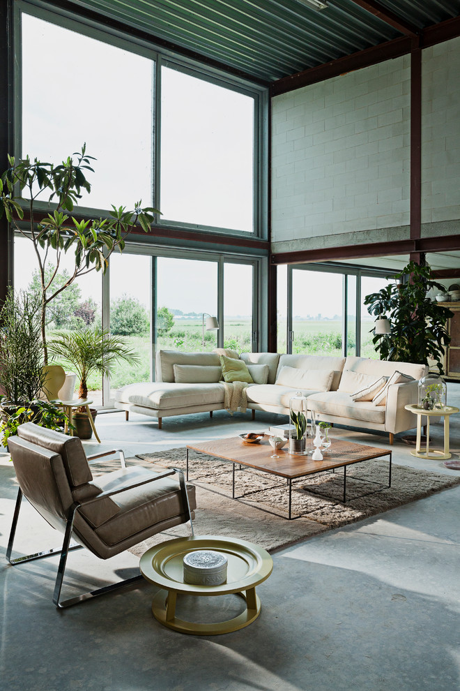 Design ideas for a large bohemian living room in Philadelphia.