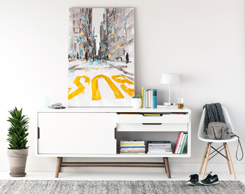 Inspiration för mellanstora minimalistiska allrum med öppen planlösning, med ett bibliotek, vita väggar och målat trägolv
