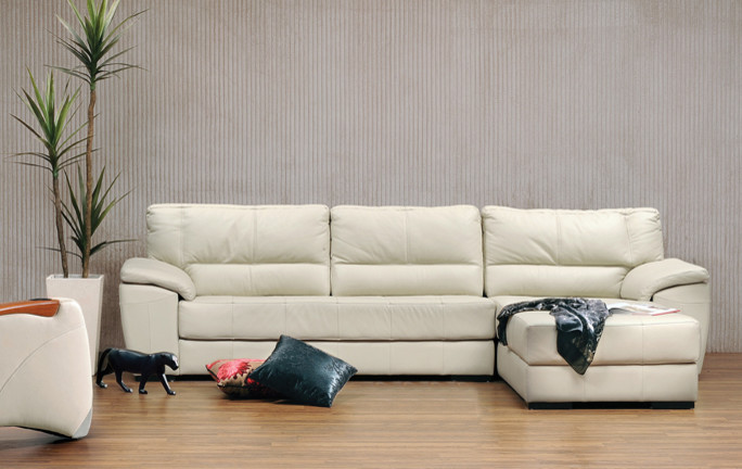 Example of a trendy living room design in Singapore