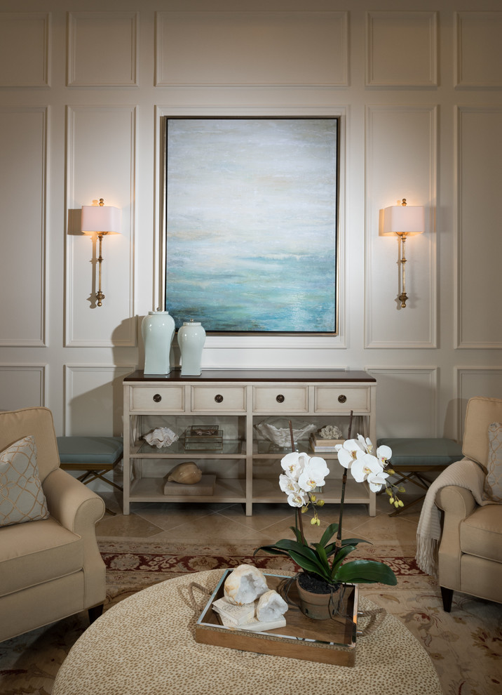 Imagen de salón abierto tradicional renovado de tamaño medio sin chimenea y televisor con paredes grises, suelo de mármol y suelo beige