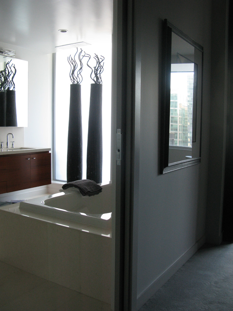 One Harbour Green, Vancouver Modern Living Room Vancouver by