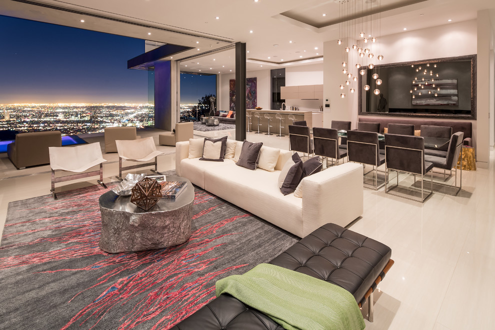 Photo of a contemporary living room in Los Angeles.